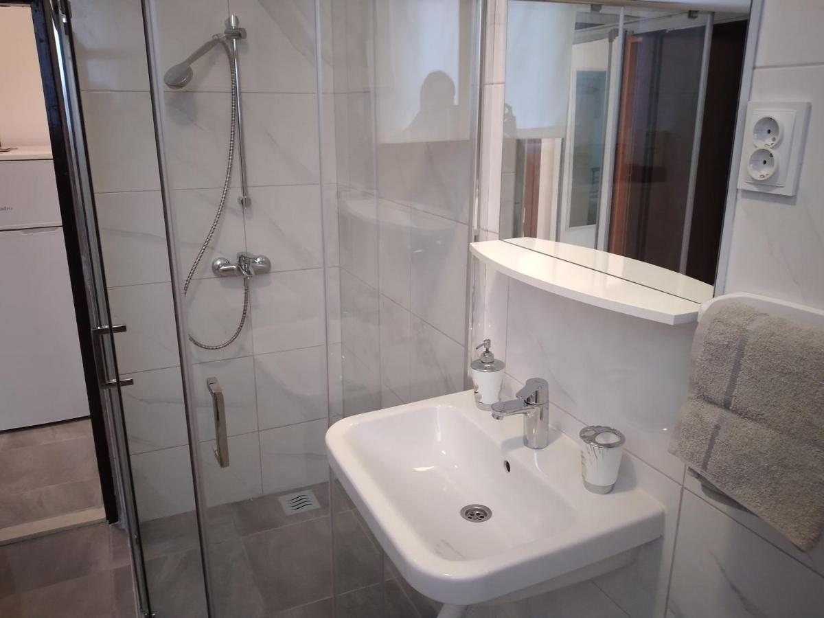Pauli Apartment Kastela Ngoại thất bức ảnh