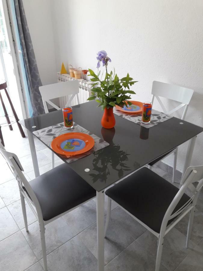 Pauli Apartment Kastela Ngoại thất bức ảnh